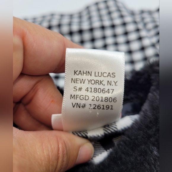 Young Land Knit to Woven Black & White Houndstooth Faux Fur Pea Coat Size 5 - Picture 10 of 14